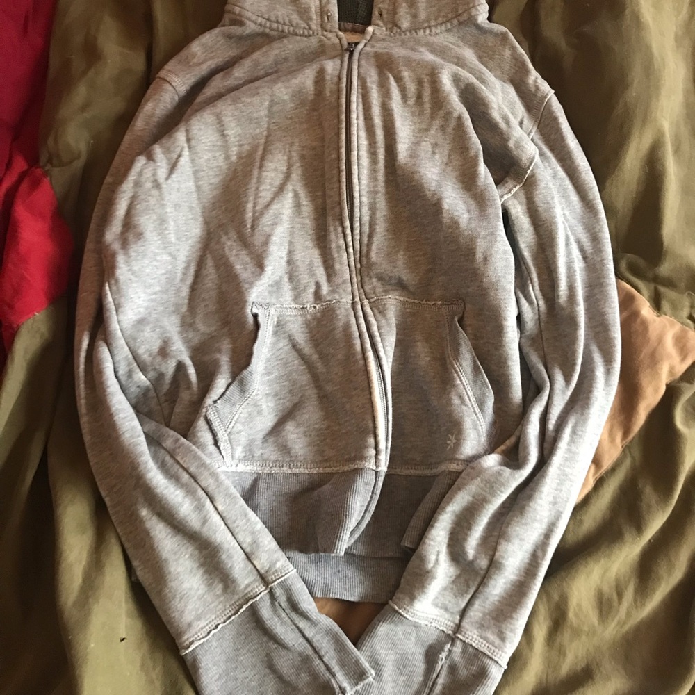 Women’s sweater